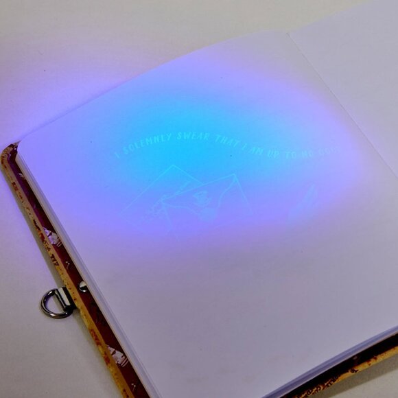 Harry Potter Marauders Map Diary and Magic Reveal Pen with Gadget Sticker - Picture 5 of 8